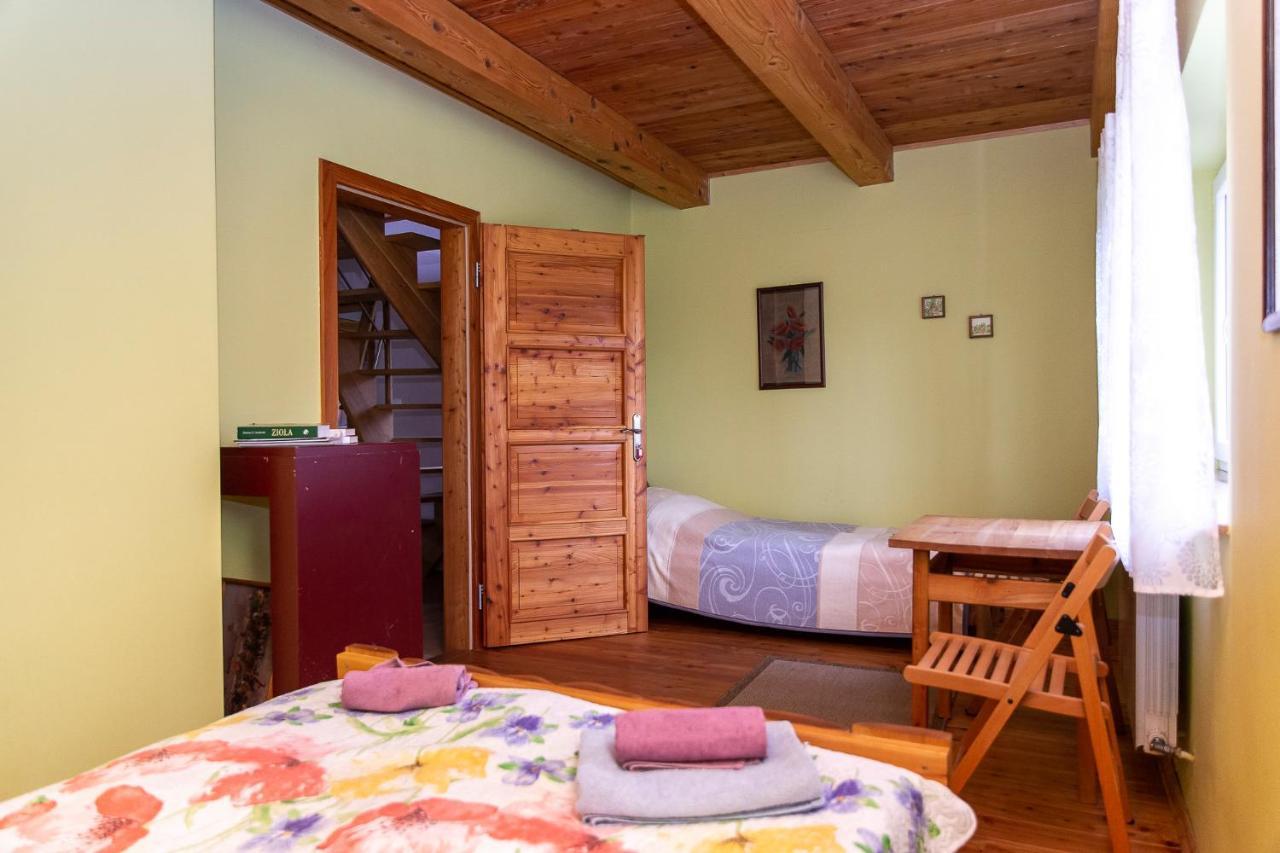 Bieszczadzki Kat Vila Lesko Exterior foto